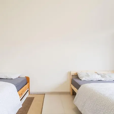 Apartment Close To Station Antwerp